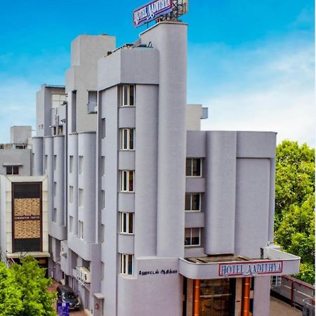 Hotel Aadithya Chennai Bagian luar foto